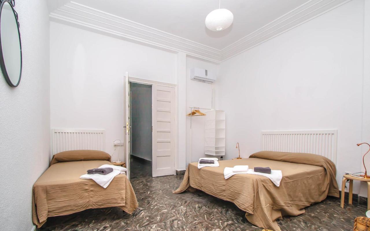 Rotaret Hotel Valencia Eksteriør billede